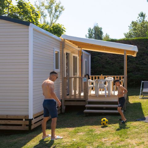 MOBILHOME 5 personnes - Mobil-home Evasion Plus 28.5m² (2 chambres) (- de 3 ans) + TV + Terrasse + Clim + Lave-vaisselle 4/5 pers