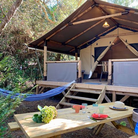Tente en toile et en bois 5 personnes - Tente Kenya 4/5p - 2 chambres