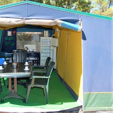 TENTE 5 personnes - ATTREZZATE - Sans sanitaires