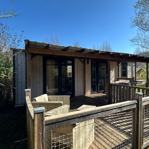 MOBILHOME 4 personnes - Cottage Mahaut Prestige - 32m² - 2 chambres, salle d'eau XXL, Raffinement et modernité