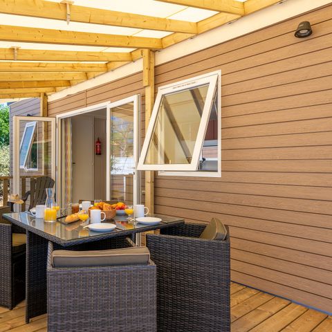 Mobilhome 6 personnes - Mobil-home | Premium | 3 Ch. | 6 Pers. | Terrasse surélevée | 2 SDB | Clim.