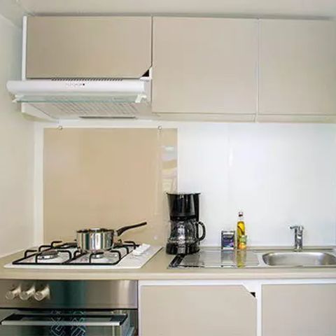 MOBILHOME 6 personnes - Comfort | 3 Ch. | 6 Pers. | Terrasse simple | Clim.