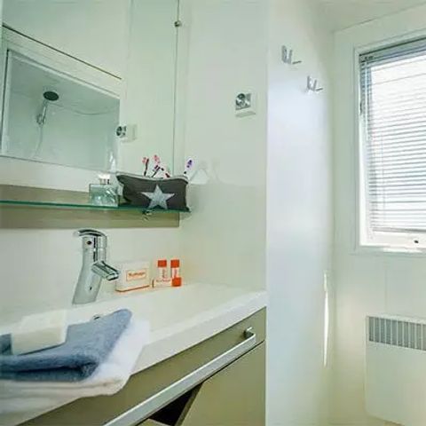 MOBILHOME 6 personnes - Comfort | 3 Ch. | 6 Pers. | Terrasse simple | Clim.