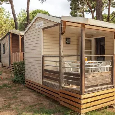 MOBILHOME 4 personnes - Comfort | 2 Ch. | 4 Pers. | Terrasse simple | Clim.
