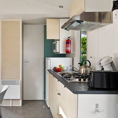 MOBILHOME 4 personnes - Mobil-home | Comfort | 2 Ch. | 4 Pers. | Terrasse surélevée | 1 SDB | Clim.