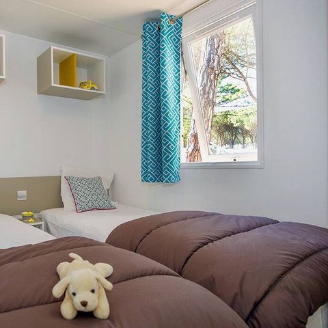 MOBILHOME 8 personnes - Premium | 3 Chambres | Capacité 6-8 personnes | Terrasse semi couverte | 1 Salle de bain | Climatisation