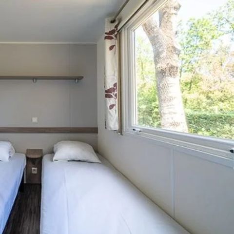 MOBILHOME 6 personnes - Comfort | 2 Ch. | 4/6 Pers. | *Terrasse surélevée* | 1 SDB | Clim.