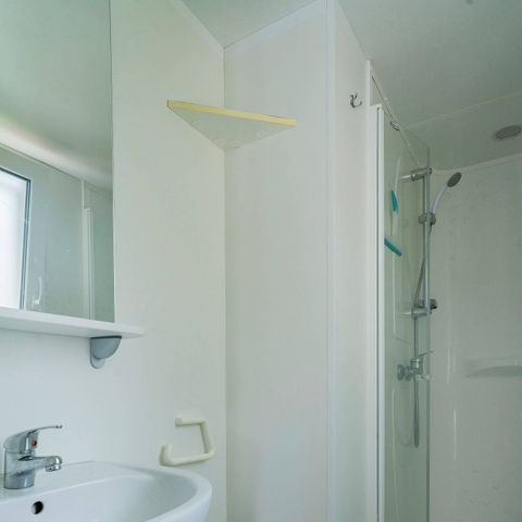 MOBILHOME 6 personnes - Comfort | 3 Ch. | 6 Pers. |* Terrasse surélevée | *1 SDB | Clim.