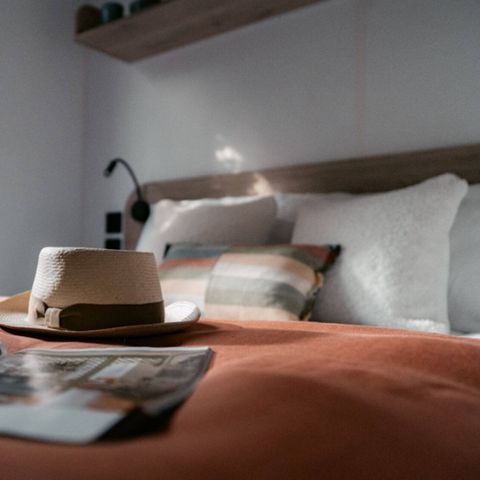 MOBILHOME 4 personnes - Premium | 2 Chambres | Capacité 4 personnes | Terrasse Lounge | 1 Salle de bain | Climatisation