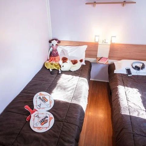 MOBILHOME 6 personnes - Classic | 2 Ch. | 4/6 Pers. | Terrasse surélevée | Clim.