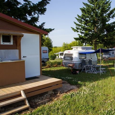 Emplacement - Forfait emplacement Grand Confort avec sanitaires privés