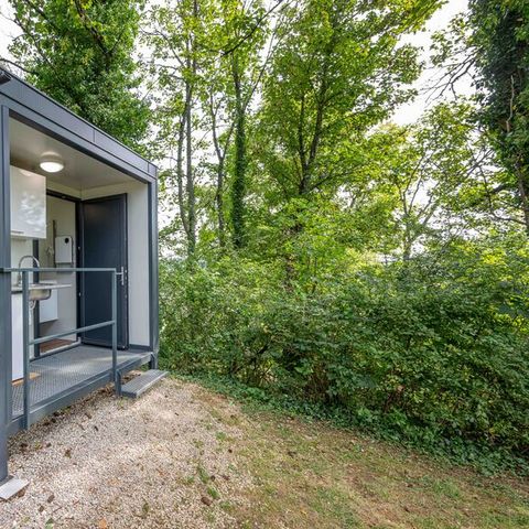 Emplacement - Forfait emplacement Prestige avec sanitaires privés