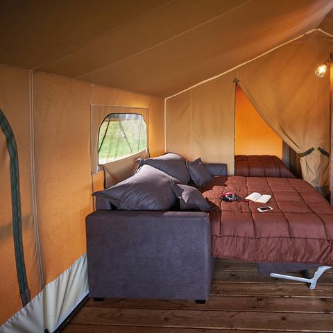Tente en toile et en bois 7 personnes - Tente Ciela Nature Lodge - 2 chambres - Cuisine équipée – Salle de bain
