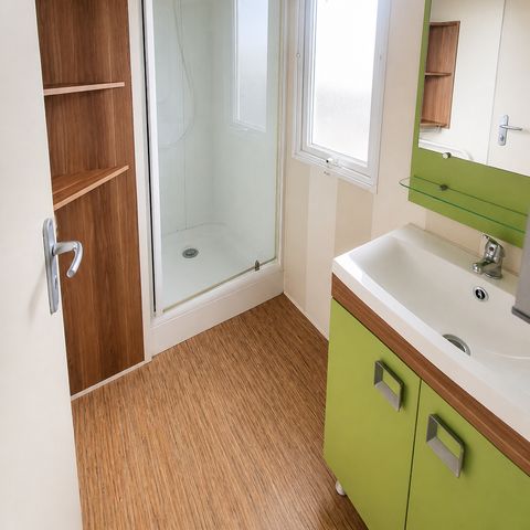 MOBILHOME 4 personnes - Mobil-Home Confort+ 2 ch. - Terrasse couverte - 30 m2