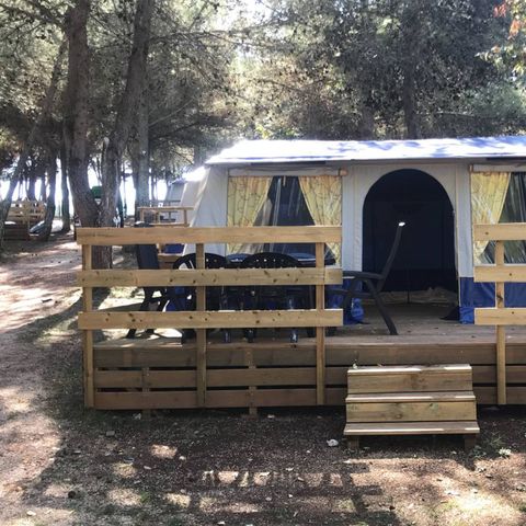 TENTE 6 personnes - BUNGALOW TENT (SANS SANITAIRES)