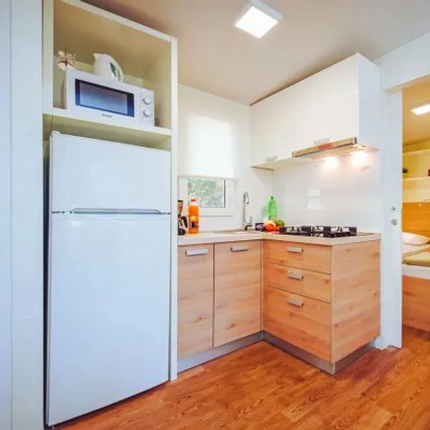 MOBILHOME 6 personnes - Mobil home pour 6 personnes - Comfort Plus 3 chambres 2 salles de bain Relax