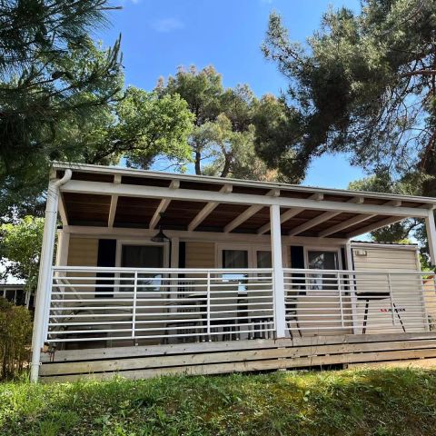 MOBILHOME 4 personnes - Lanterna Tahiti 3 Pièces 4/6 Personnes (4 adultes + 2 enfants) Climatisé + TV
