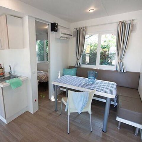 MOBILHOME 4 personnes - Mobil-home | Comfort | 2 Ch. | 4 Pers. | Terrasse surélevée | 2 SDB | Clim.