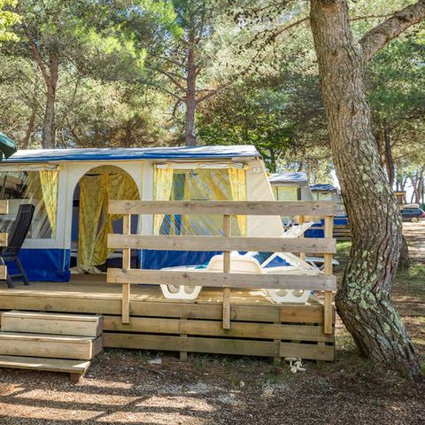 Tente en toile et en bois 4 personnes - BUNGALOW TENT LUXE (SANS SANITAIRES)