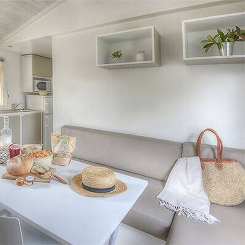 MOBILHOME 5 personnes - Premium | 2 Chambres | Capacité 5 personnes | Terrasse semi couverte | 2 Salles de bain | Climatisation | TV