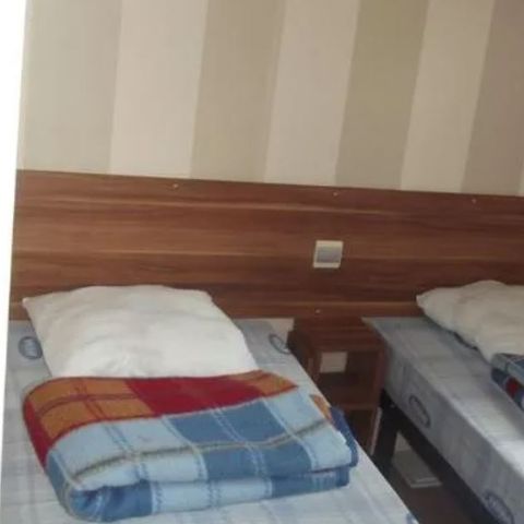 MOBILHOME 6 personnes - sans terrasse