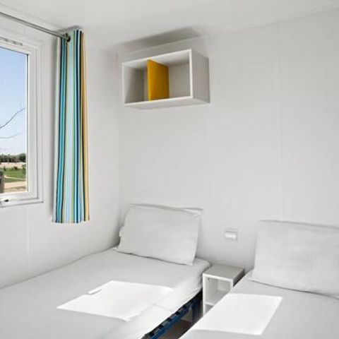 Mobilhome 6 personnes - Mobil-home | Premium | 3 Ch. | 6 Pers. | Terrasse surélevée non couverte | 1 SDB | Clim.