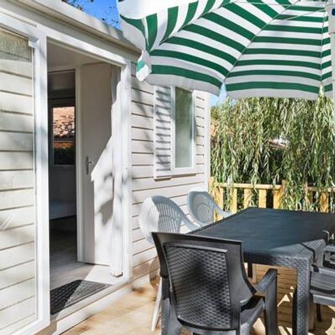 MOBILHOME 4 personnes - Comfort | 2 Ch. | 4 Pers. | Terrasse surélévée non couverte | Clim.