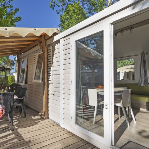 Mobilhome 6 personnes - Mobil-home | Comfort XL | 3 Ch. | 6 Pers. | Terrasse surélevée | Clim.
