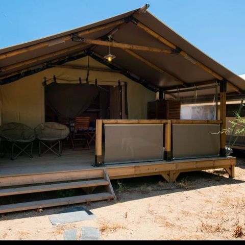 Tente en toile et en bois 5 personnes - Sunlodge Confort (pas de douche)