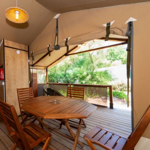 Tente en toile et en bois 5 personnes - Sunlodge Confort (pas de douche)