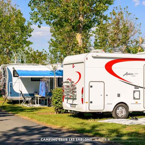 Emplacement - EMPLACEMENT CONFORT 2P