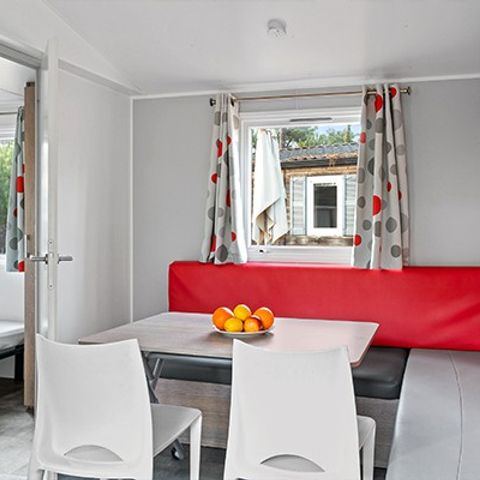 MOBILHOME 6 personnes - Comfort XL | 2 Ch. | 4/6 Pers. | Terrasse simple