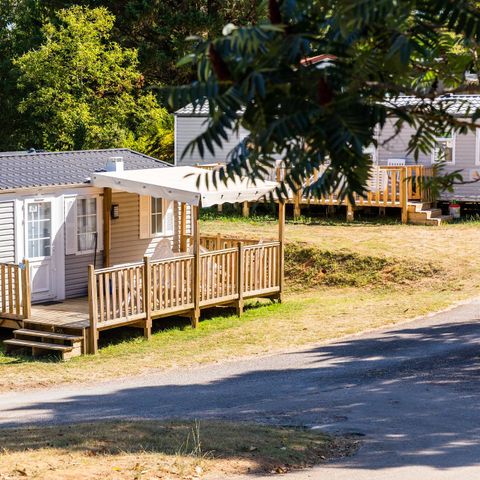 MOBILHOME 6 personnes - Mobil-home | Classic | 2 Ch. | 4/6 Pers. | Terrasse surélevée