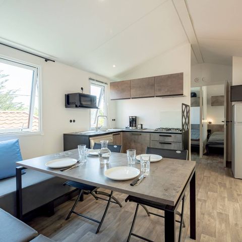 MOBILHOME 8 personnes - Mobil-home | Premium | 4 Ch. | 8 Pers. | Terrasse Lounge | 2 SDB | Clim. | TV