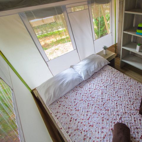 Tente en toile et en bois 5 personnes - Luxe safaritent