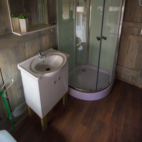Tente en toile et en bois 5 personnes - Polari - Tente Safari + sanitaires + climatisation (5P)