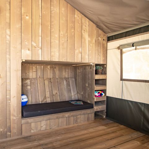 Tente en toile et en bois 5 personnes - Polari - Tente Safari + sanitaires + climatisation (6P)