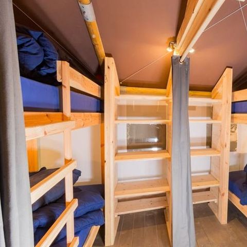 Tente en toile et en bois 5 personnes - Tente safari coucher de soleil + sanitaires + air conditionné (6P)