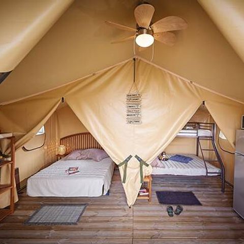 TENTE 5 personnes - 2 Chambres | 4-5 Couchages | Pas de salle de bain | Climatisation