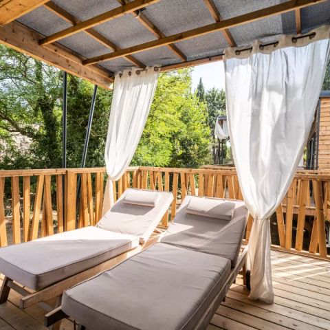 Tente en toile et en bois 4 personnes - Lodge Kabane sur Pilotis 3 Pièces 4 Personnes Climatisé + TV