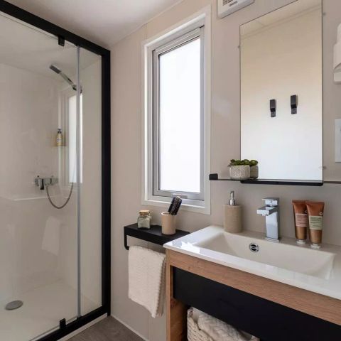 MOBILHOME 4 personnes - Cottage Provence 3 Pièces 4 Personnes Climatisé + TV