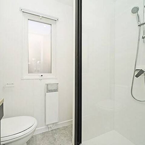 MOBILHOME 8 personnes - Premium | 3 Ch. | 6/8 Pers. | Terrasse surélevée | Clim.