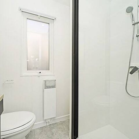MOBILHOME 8 personnes - Premium | 3 Ch. | 6/8 Pers. | Terrasse surélevée | Clim.