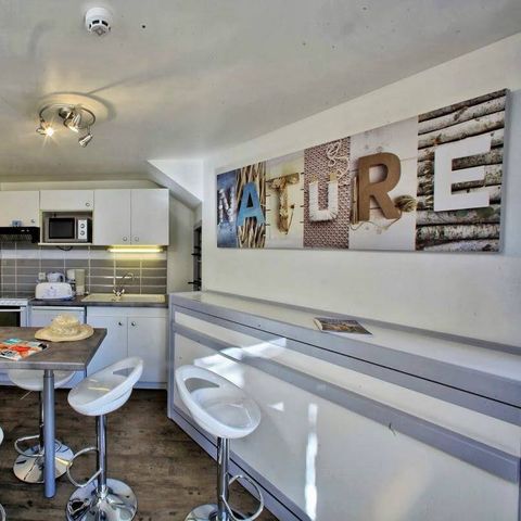 APPARTEMENT 6 personnes - Appartement | 2 Ch. | 4/6 Pers. | Terrasse surélevée non couverte | 2 SDB | TV