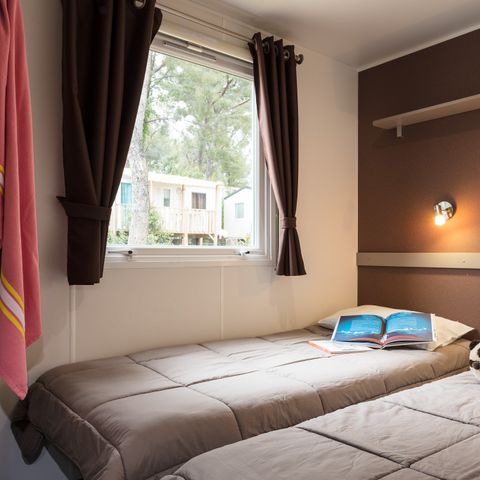 MOBILHOME 8 personnes - Mobil-home | Classic XL | 3 Ch. | 6/8 Pers. | Terrasse surélévée non couverte | Clim.