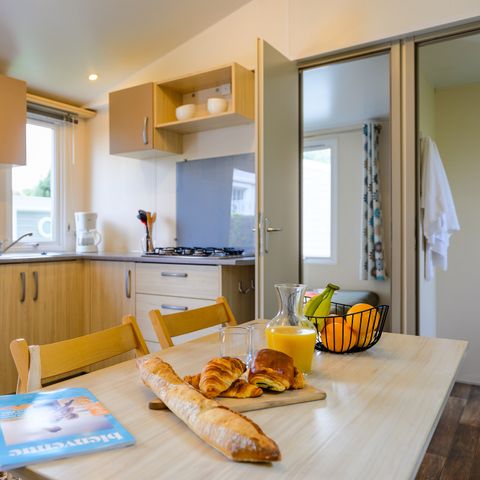 MOBILHOME 4 personnes - LOISIR CONFORT 2 ch. 4 pers. - 25m2 - terrasse parasol