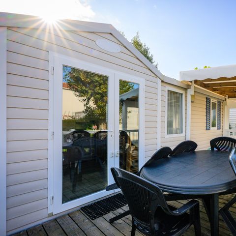 MOBILHOME 6 personnes - LOISIR CONFORT 3 ch. 6 pers. - 36m2 - terrasse couverte