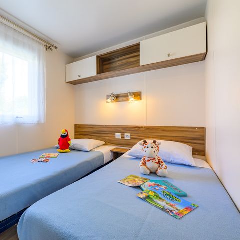 MOBILHOME 6 personnes - D/ LOISIR CONFORT 3 ch. 6 pers. - 36m2 - terrasse couverte
