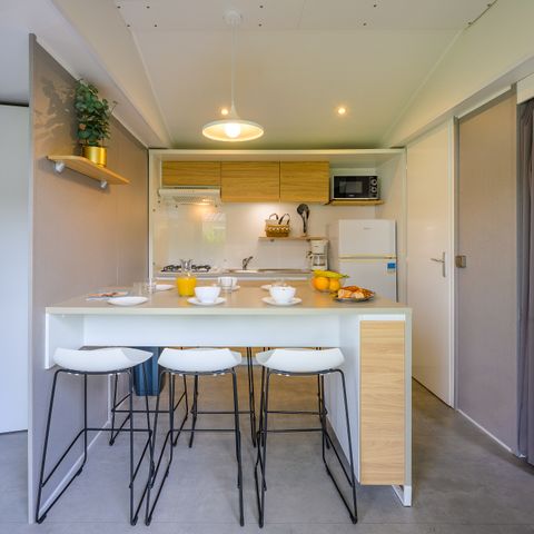 MOBILHOME 5 personnes - D/COTTAGE CONFORT 2 ch. 4/5 pers. - 30m2 - terrasse parasol