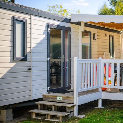 Mobilhome 4 personnes - SIGNATURE PRESTIGE + CLIM 2 chambres - 34m2 - terrasse couverte
